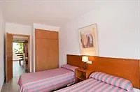 Estanques *